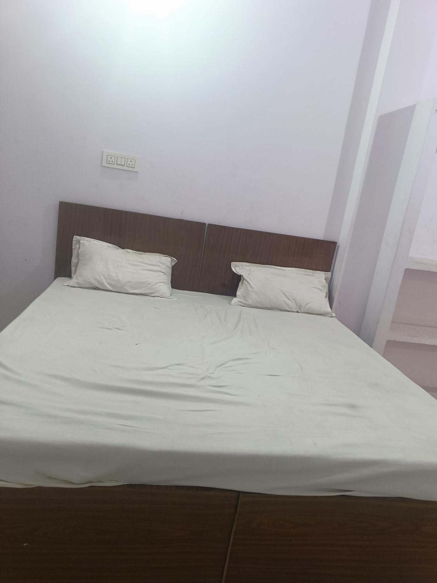 La Ayodhya Residency Hotel Eksteriør billede