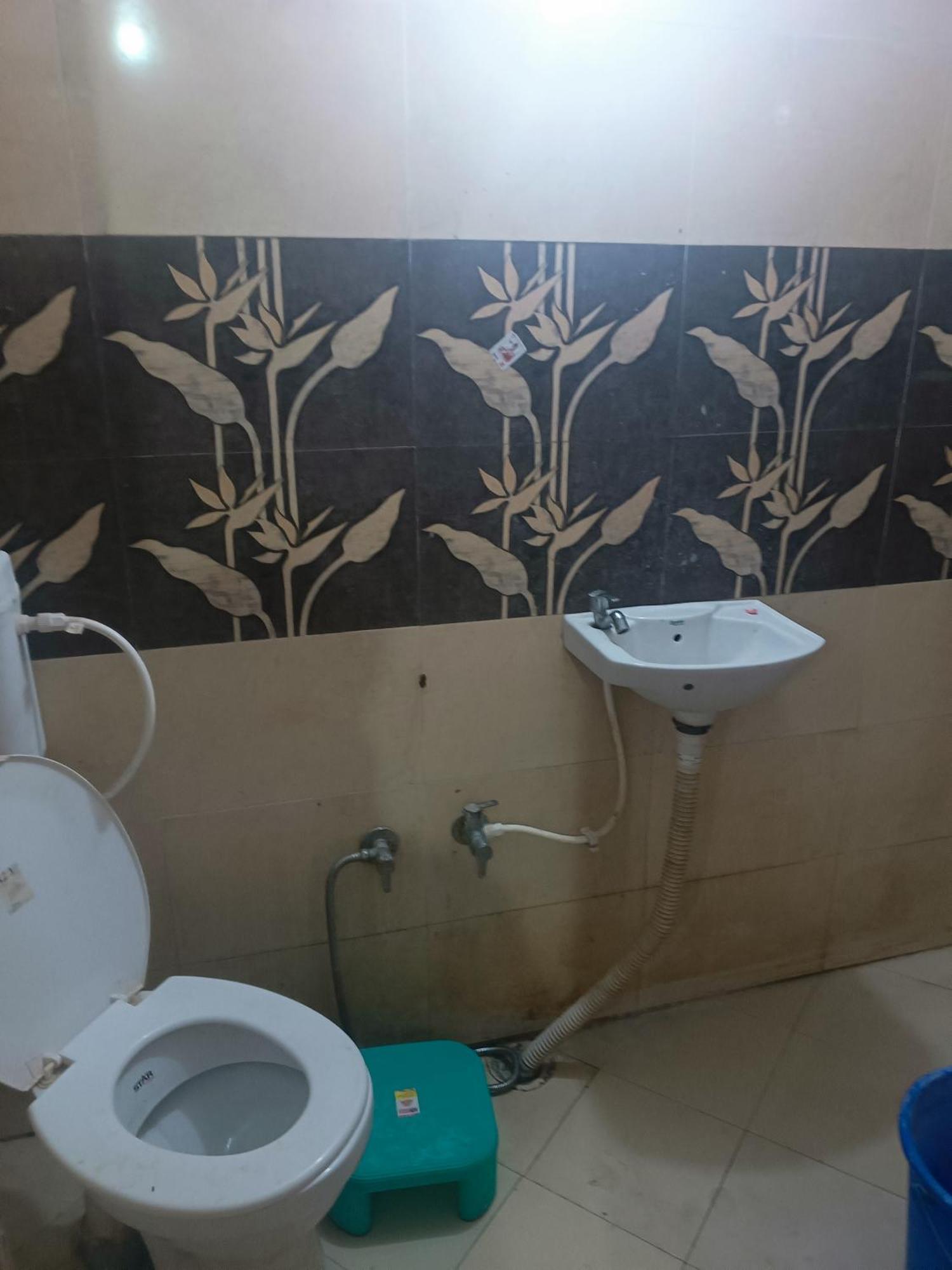 La Ayodhya Residency Hotel Eksteriør billede