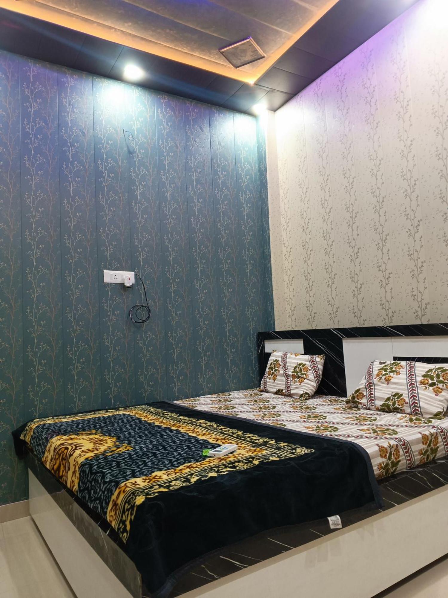 La Ayodhya Residency Hotel Eksteriør billede