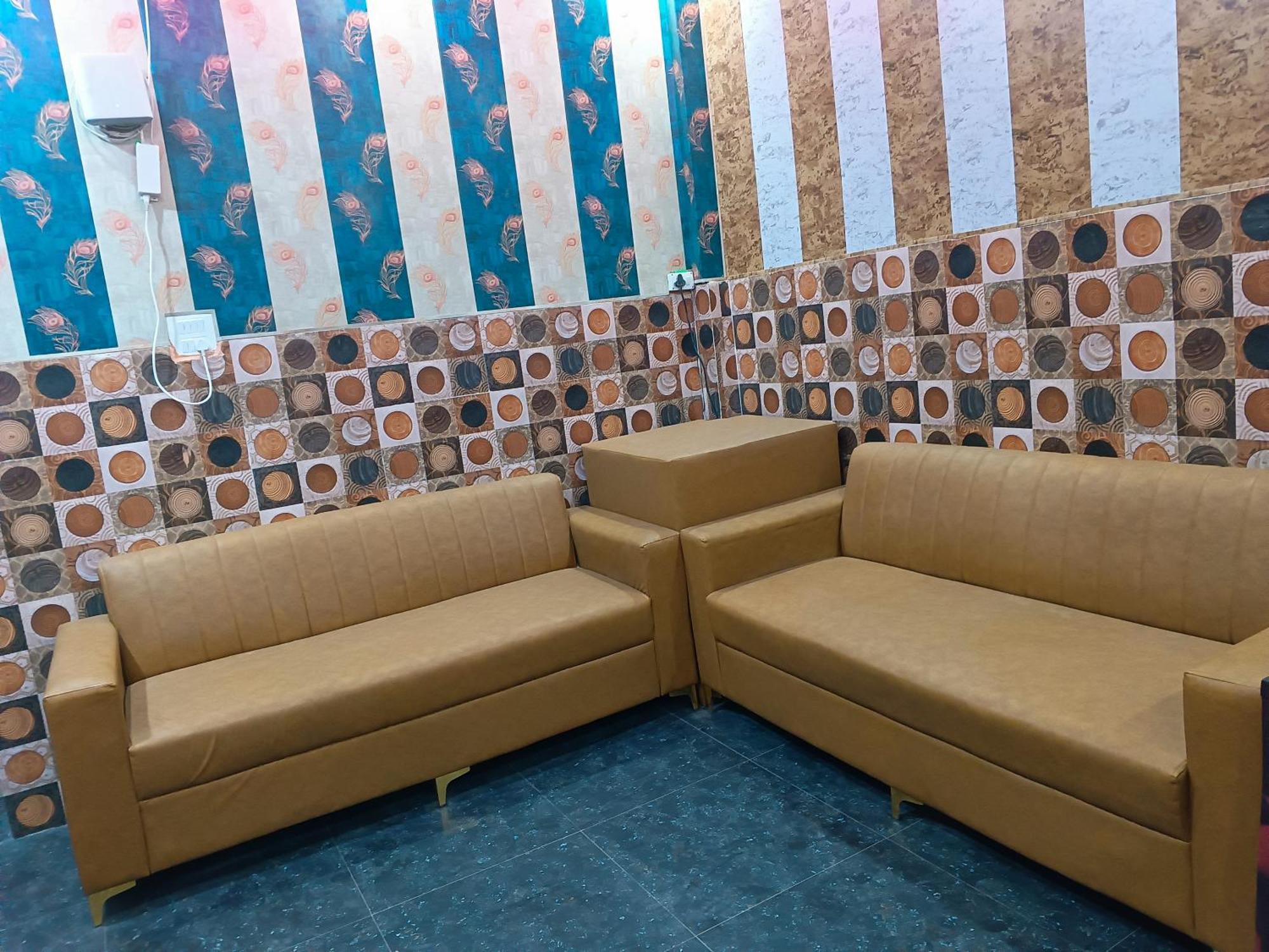 La Ayodhya Residency Hotel Eksteriør billede