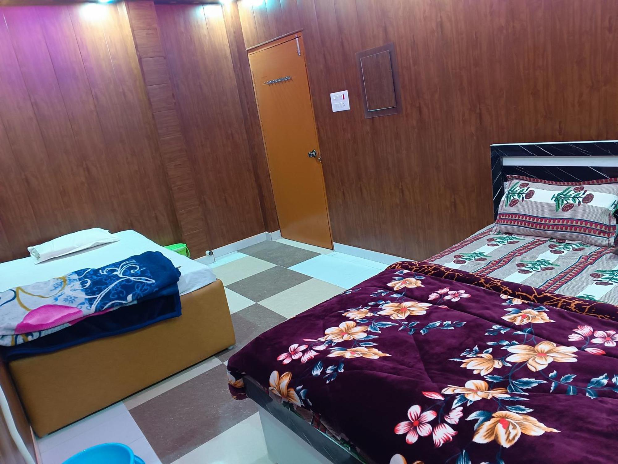 La Ayodhya Residency Hotel Eksteriør billede