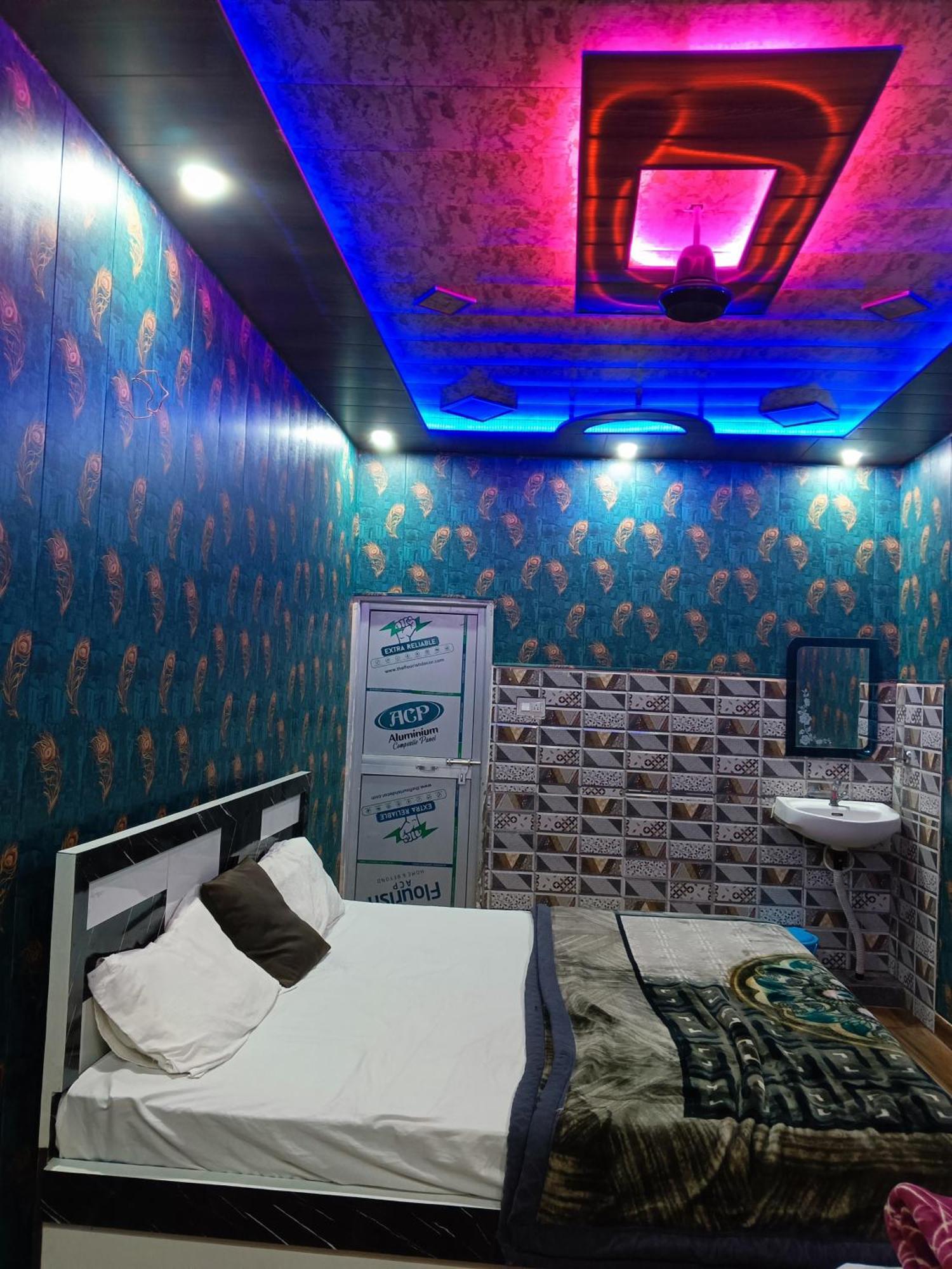 La Ayodhya Residency Hotel Eksteriør billede